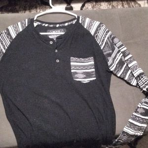 Broken threads long sleeve